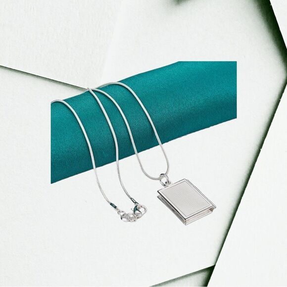 STERLING SILVER BOOK LOCKET - Picture 4 of 5